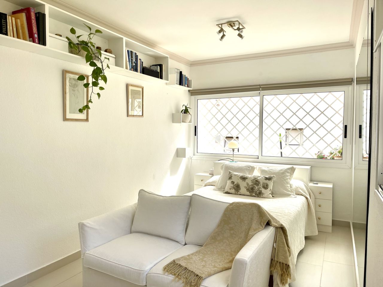 House in Santa-Ursula, Spain, 861 m² - picture 6