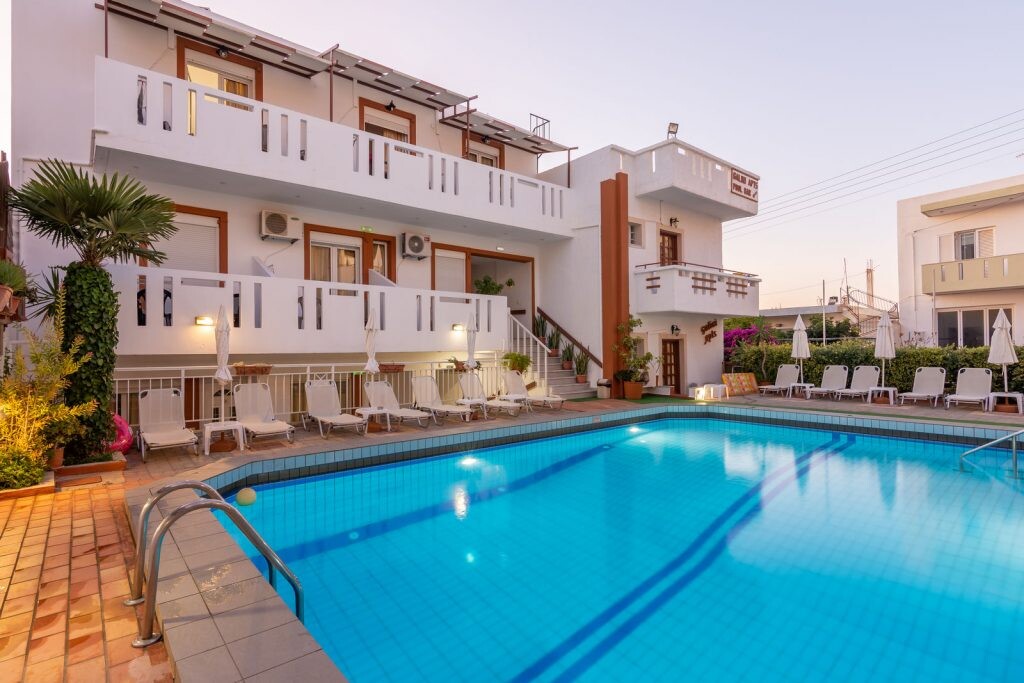 Hotel in Chersonissos, Griechenland, 1 000 m² - Foto 1