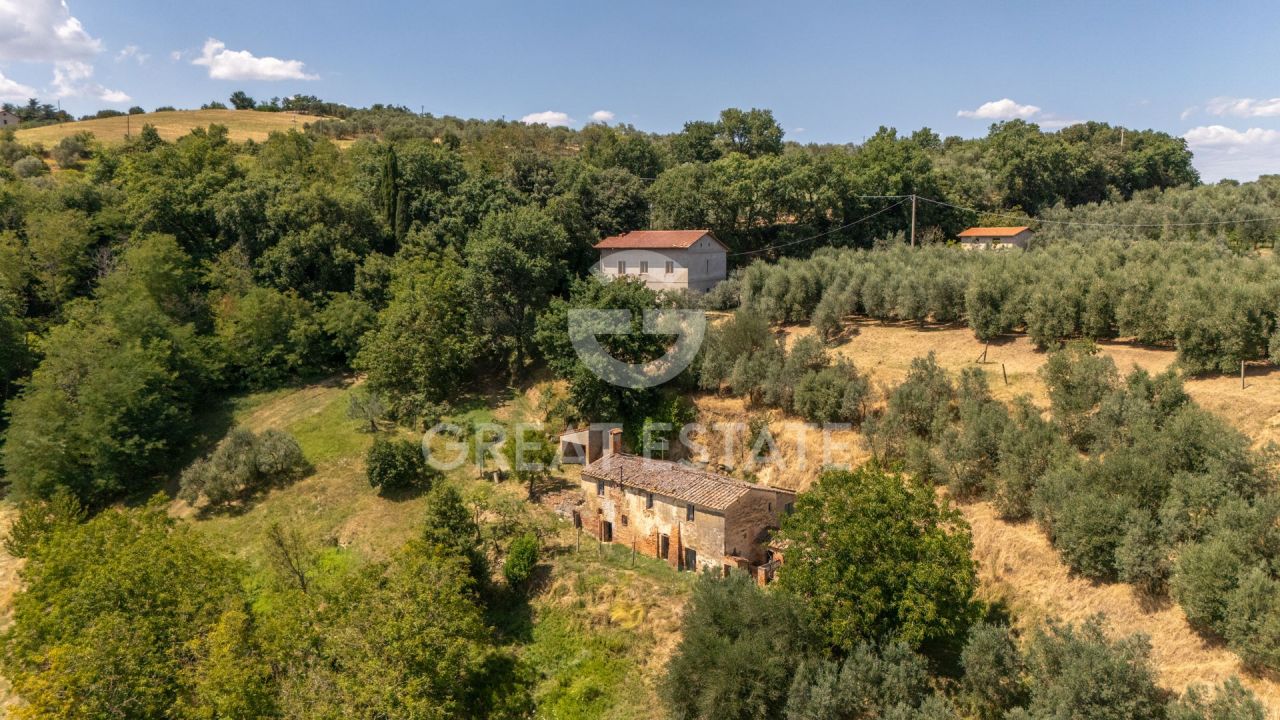 House in Montepulciano, Italy, 339.2 m² - picture 3