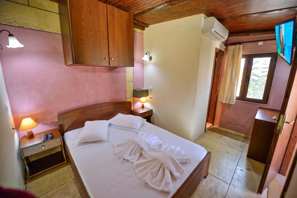 Hôtel à Kissamos, Grèce, 1 000 m² - image 18