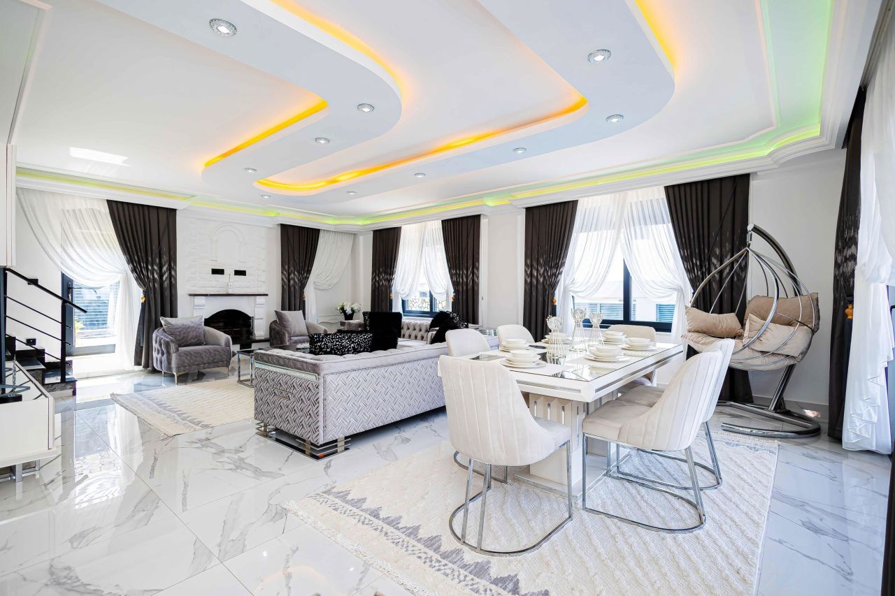 Villa in Alanya, Turkey, 350 m² - picture 1
