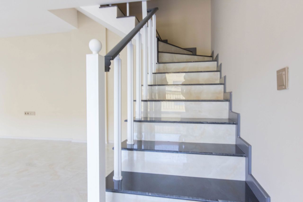 Apartment in Alanya, Turkey, 1 500 m² - picture 9