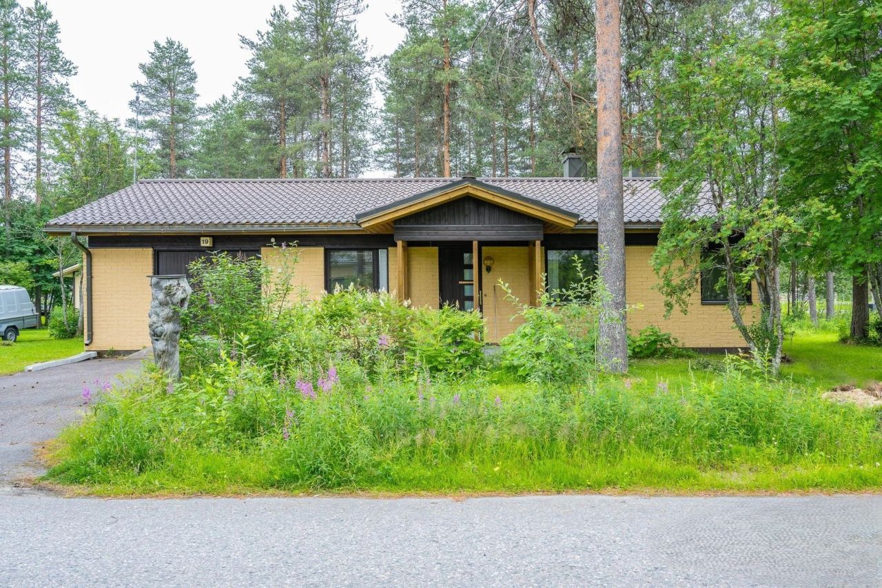Casa en Kuusamo, Finlandia, 84 m² - imagen 1