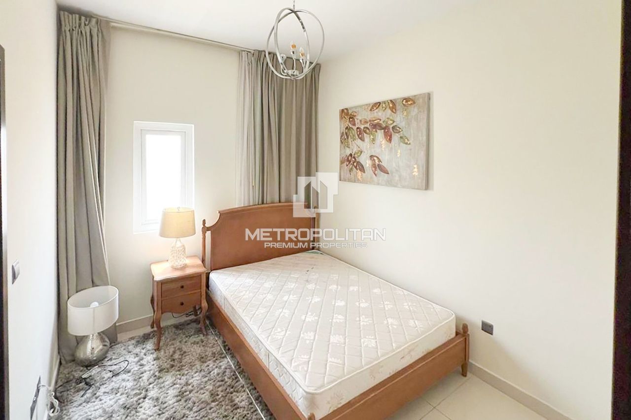 Casa adosada en Dubái, EAU, 178 m² - imagen 10