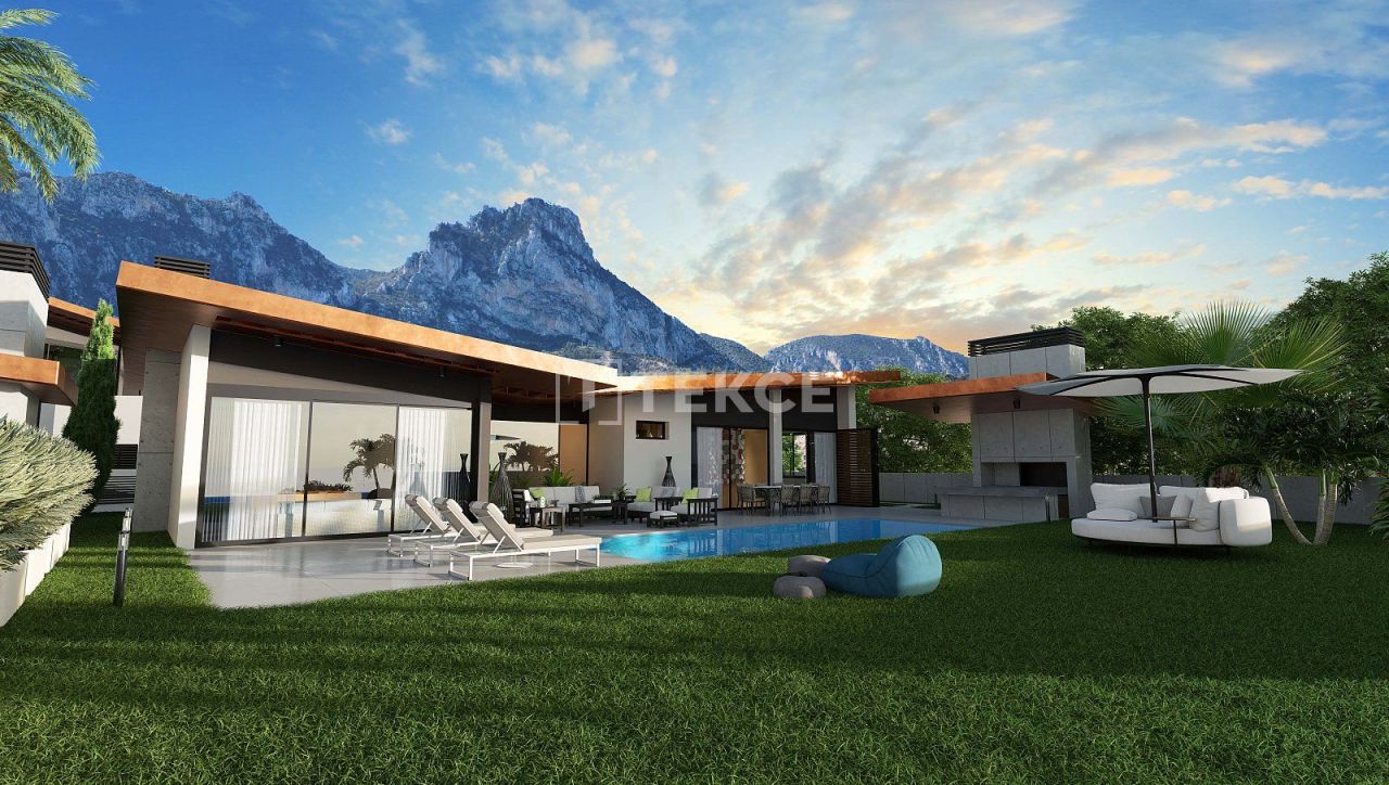 Villa in Kyrenia, Zypern, 450 m² - Foto 1