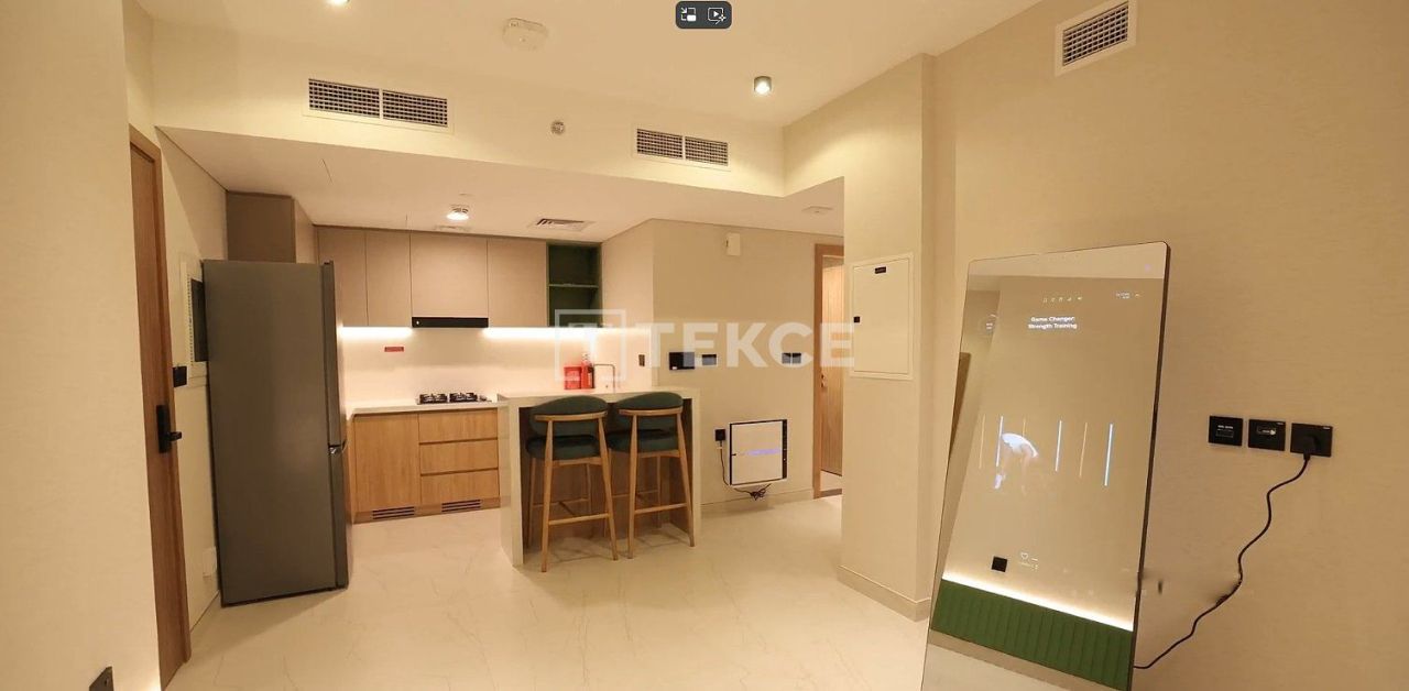 Apartment in Dubai, UAE, 69 m² - picture 8