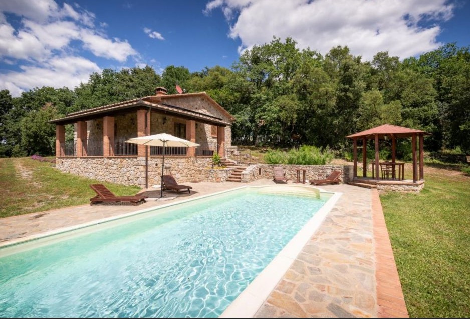 Cabaña en Roccastrada, Italia, 120 m² - imagen 1