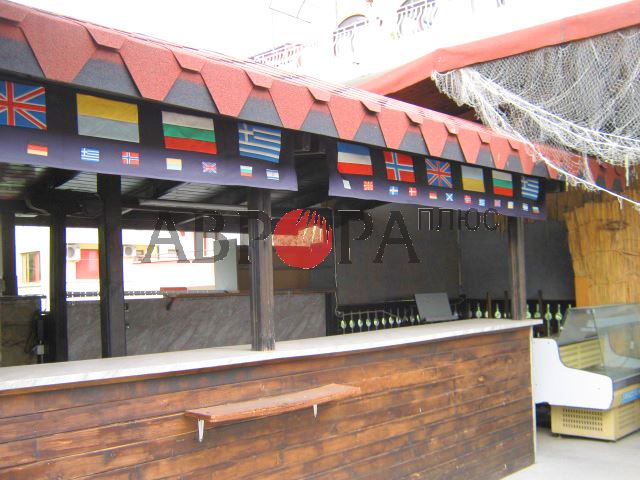 Cafetería, restaurante en Pomorie, Bulgaria, 358 m² - imagen 1
