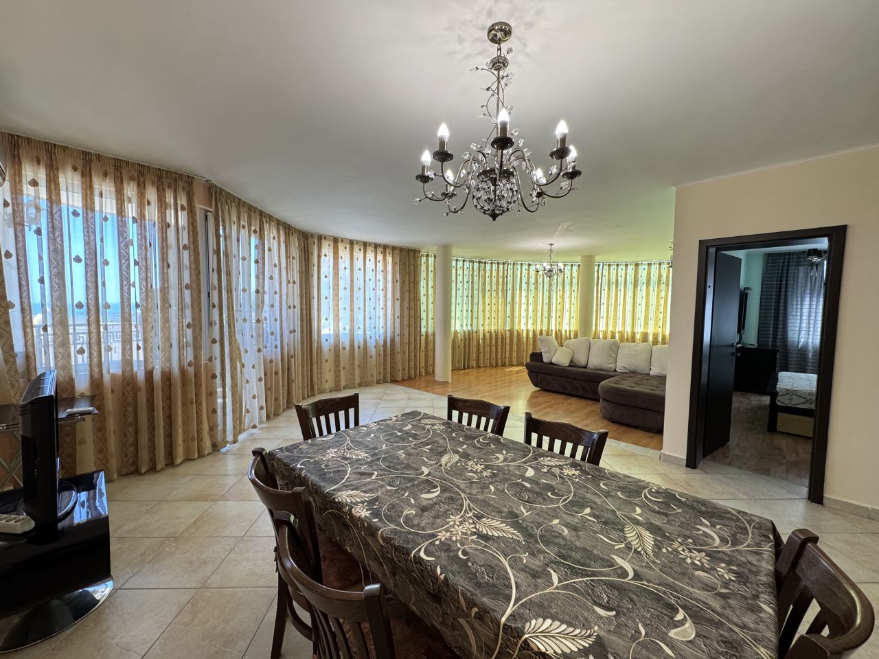 Appartement à Pomorie, Bulgarie, 130 m² - image 1