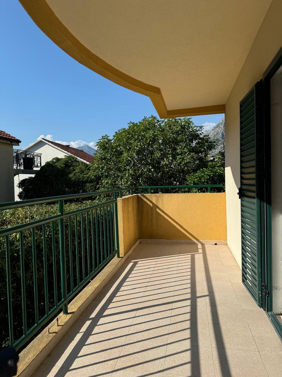 Wohnung in Dobrota, Montenegro, 58 m² - Foto 2