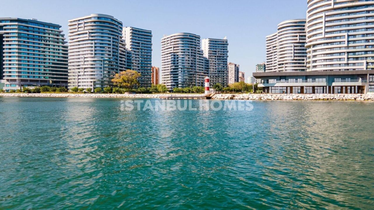 Apartment in Istanbul, Turkey, 117 m² - picture 1
