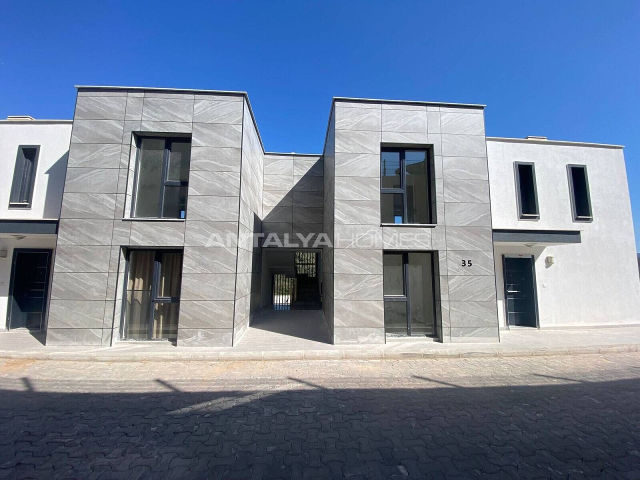 Appartement à Milas, Turquie, 75 m² - image 1