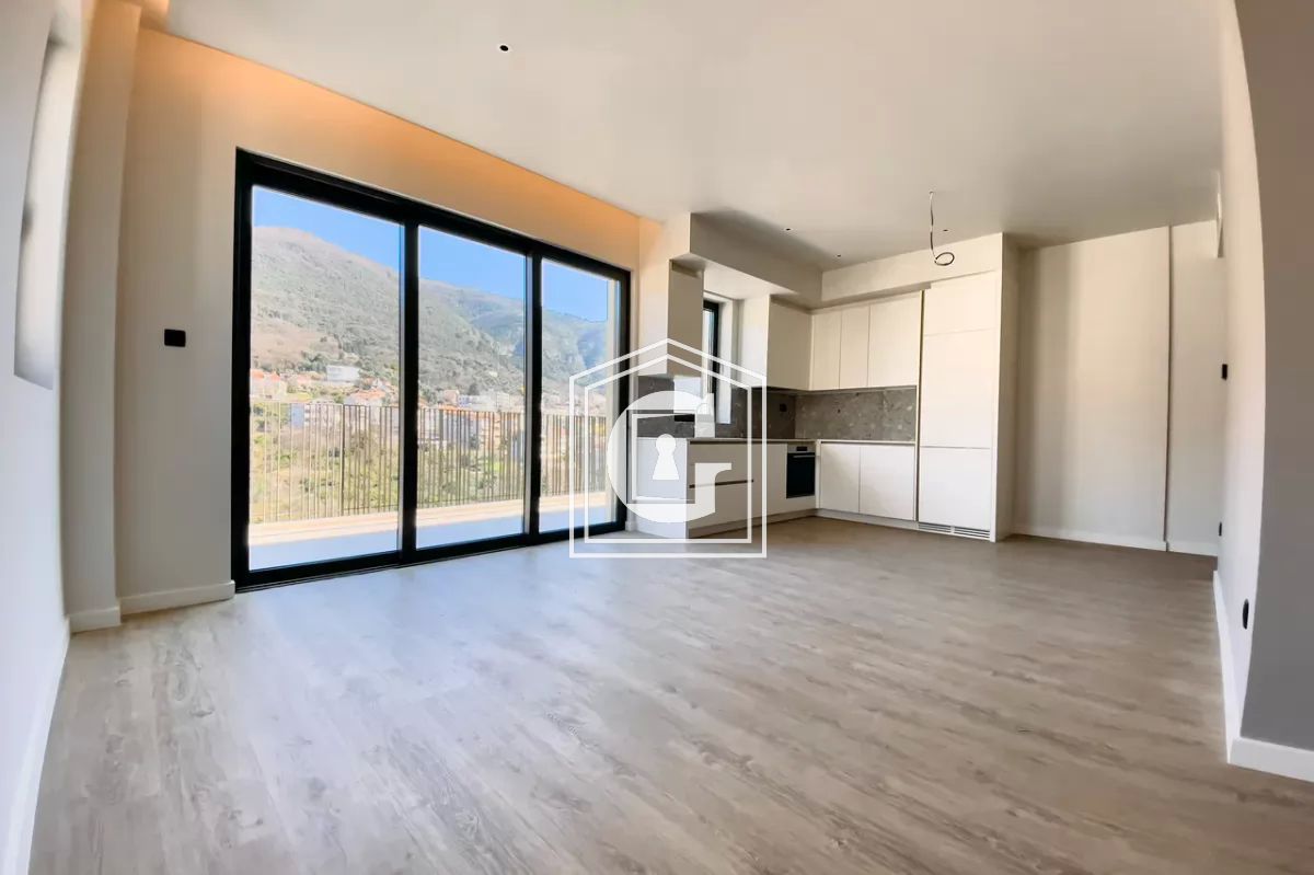 Apartment in Tivat, Montenegro, 102 m² - picture 1