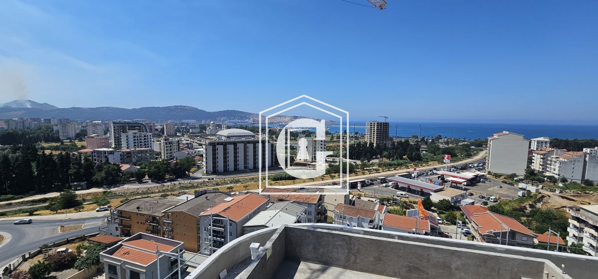 Apartment in Bar, Montenegro, 50 m² - picture 2