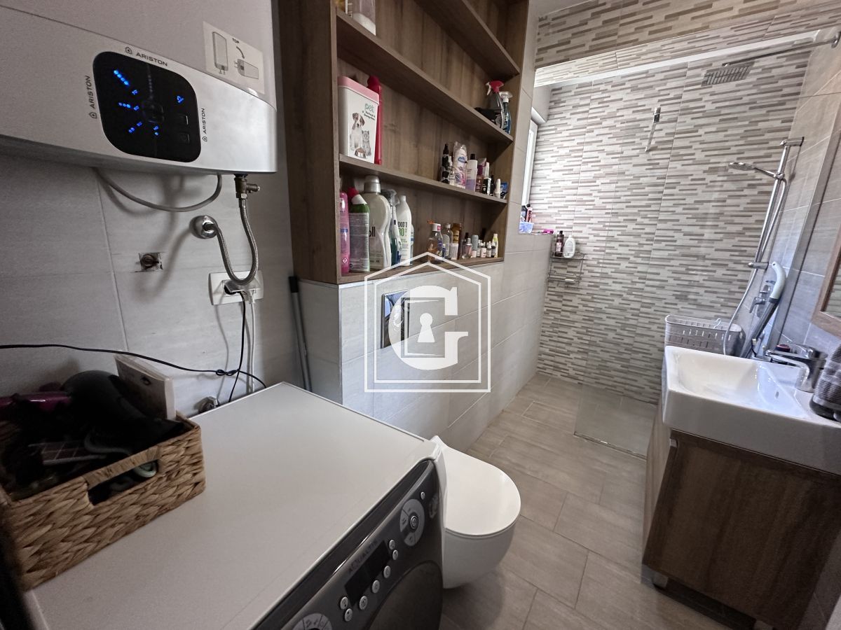 Apartment in Budva, Montenegro, 63 m² - picture 13