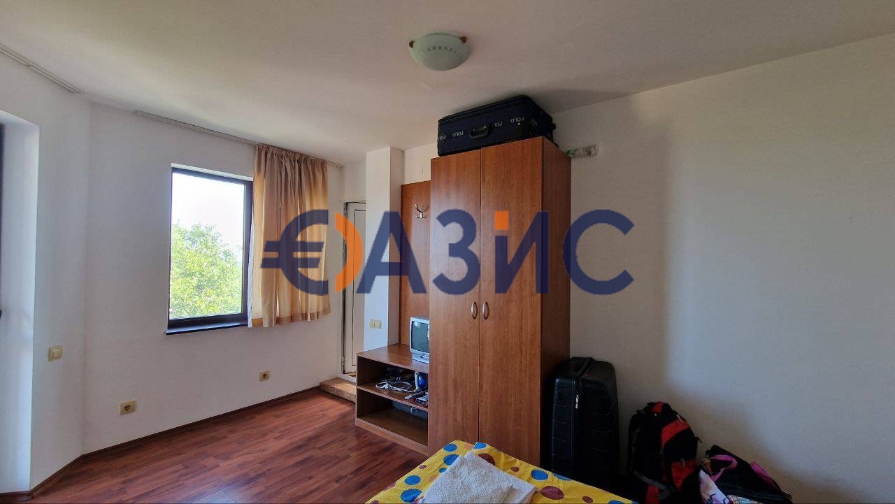 Apartment in Byala, Bulgaria, 89.8 m² - picture 12