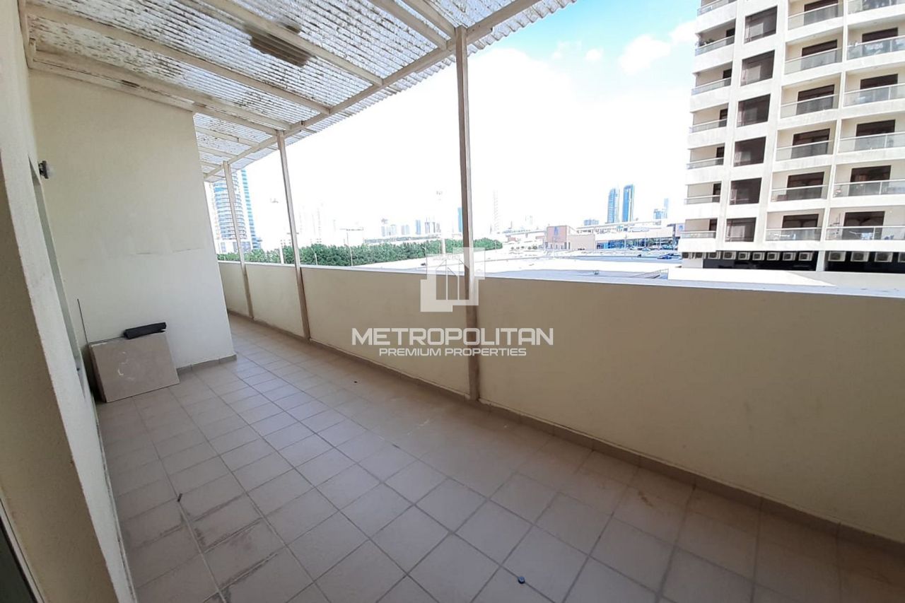 Apartment in Dubai, UAE, 145 m² - picture 18