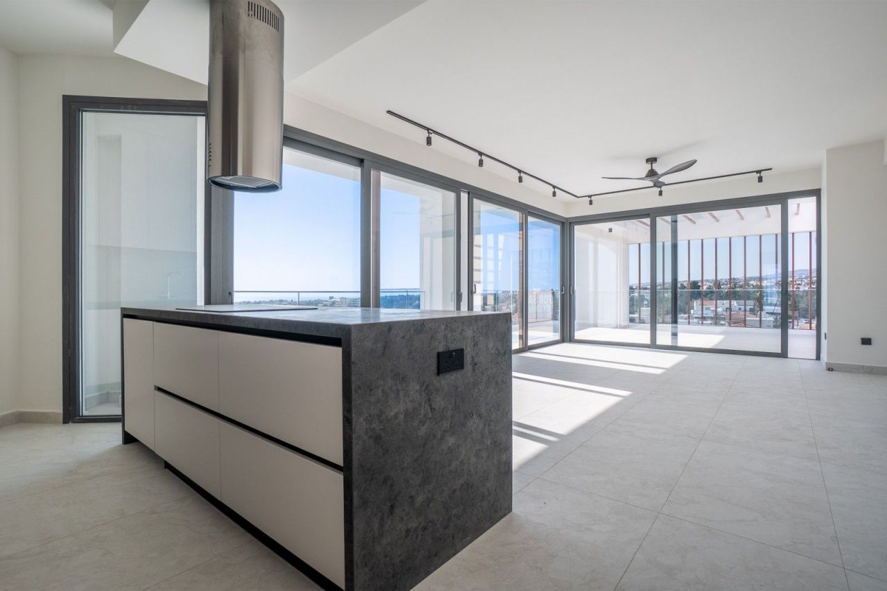 Penthouse in Paphos, Cyprus, 155 m² - picture 1