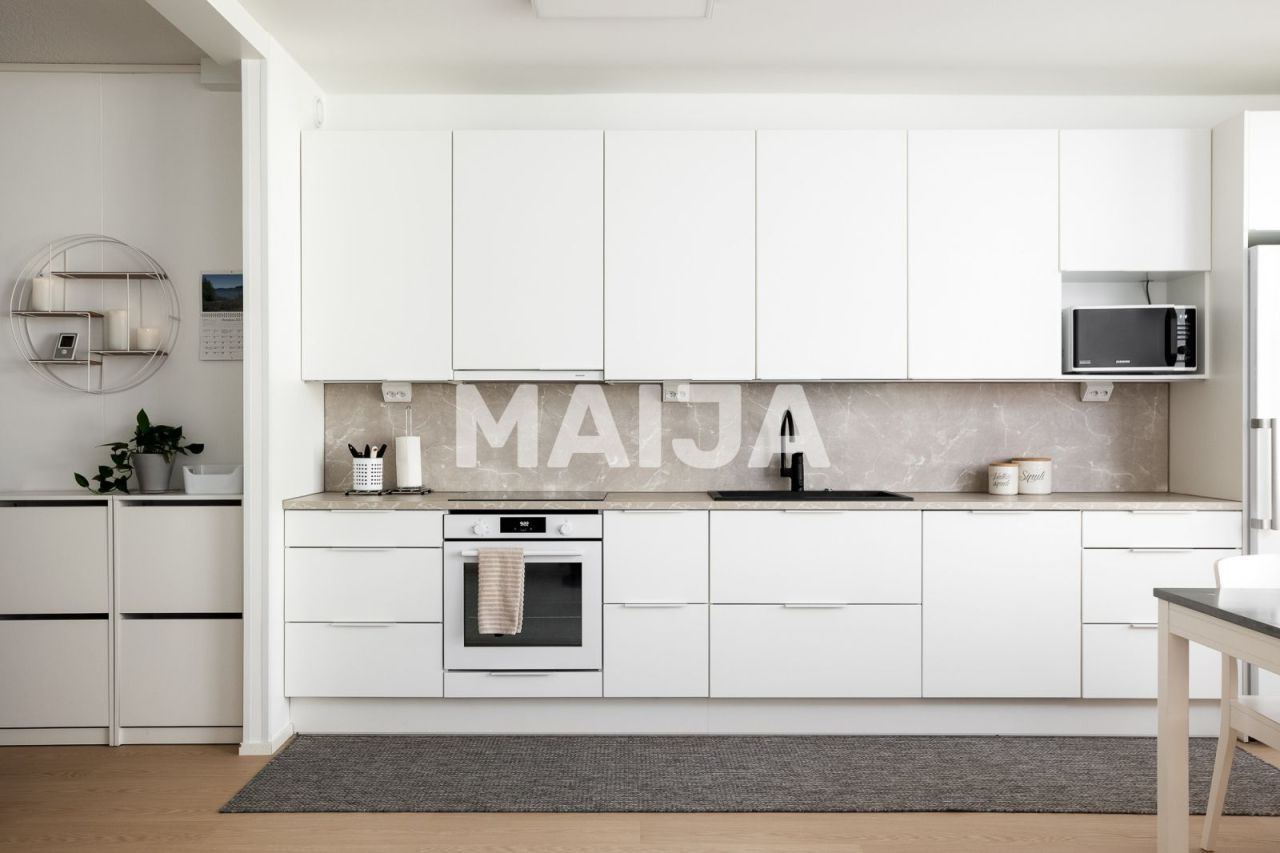 Apartment in Jyvaskyla, Finland, 76 m² - picture 1