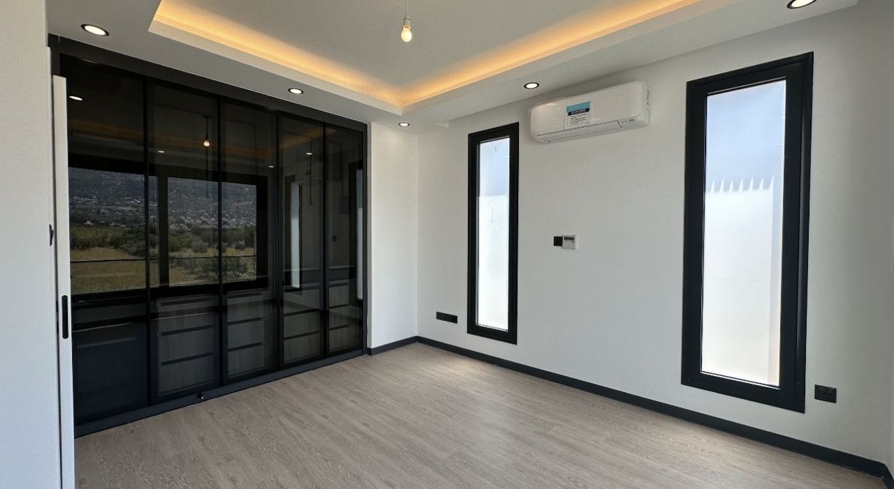 Villa en Karşıyaka, Chipre, 304 m² - imagen 10