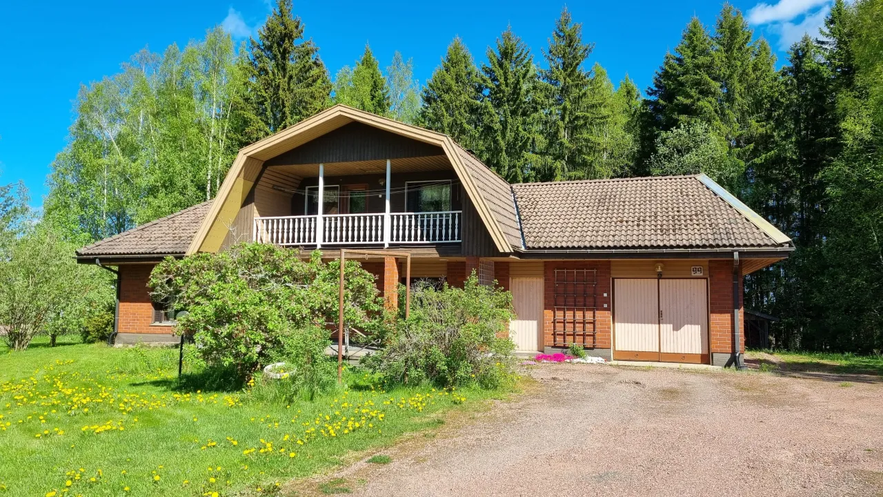 Casa en Pori, Finlandia, 160 m² - imagen 1
