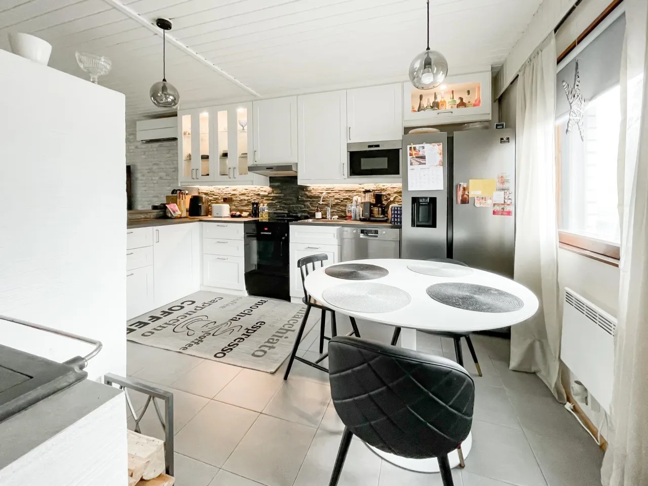 Maison à Pieksamaki, Finlande, 85 m² - image 1