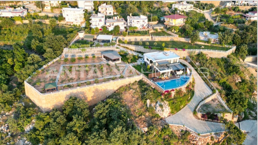 Villa en Alanya, Turquia, 350 m² - imagen 1