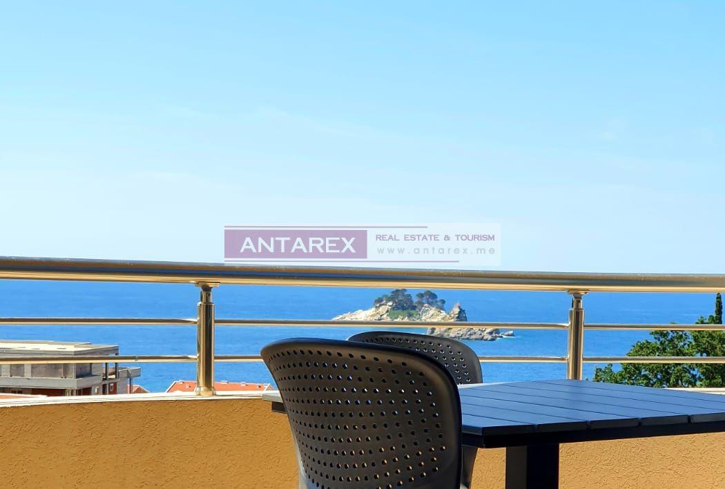 Appartement à Petrovac, Monténégro, 35 m² - image 1