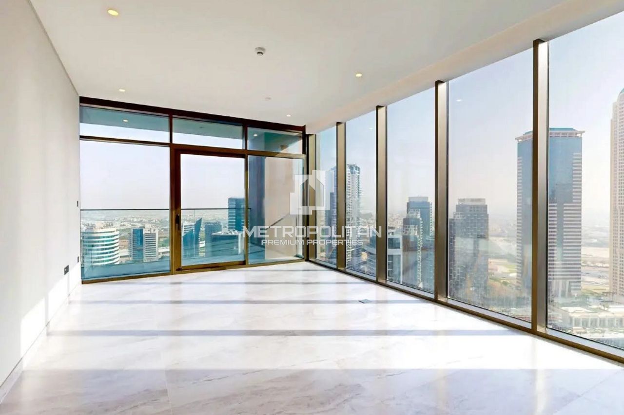 Apartment in Dubai, UAE, 160 m² - picture 2