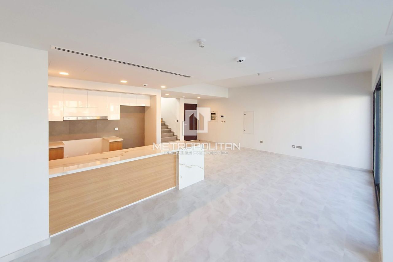 Maison urbaine à Dubaï, EAU, 161 m² - image 4