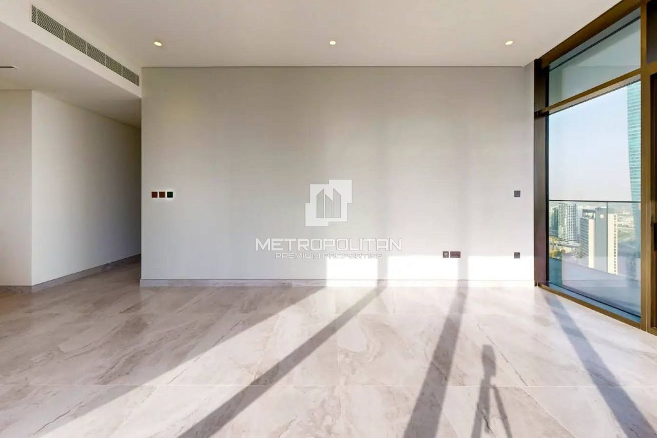 Apartment in Dubai, UAE, 160 m² - picture 7