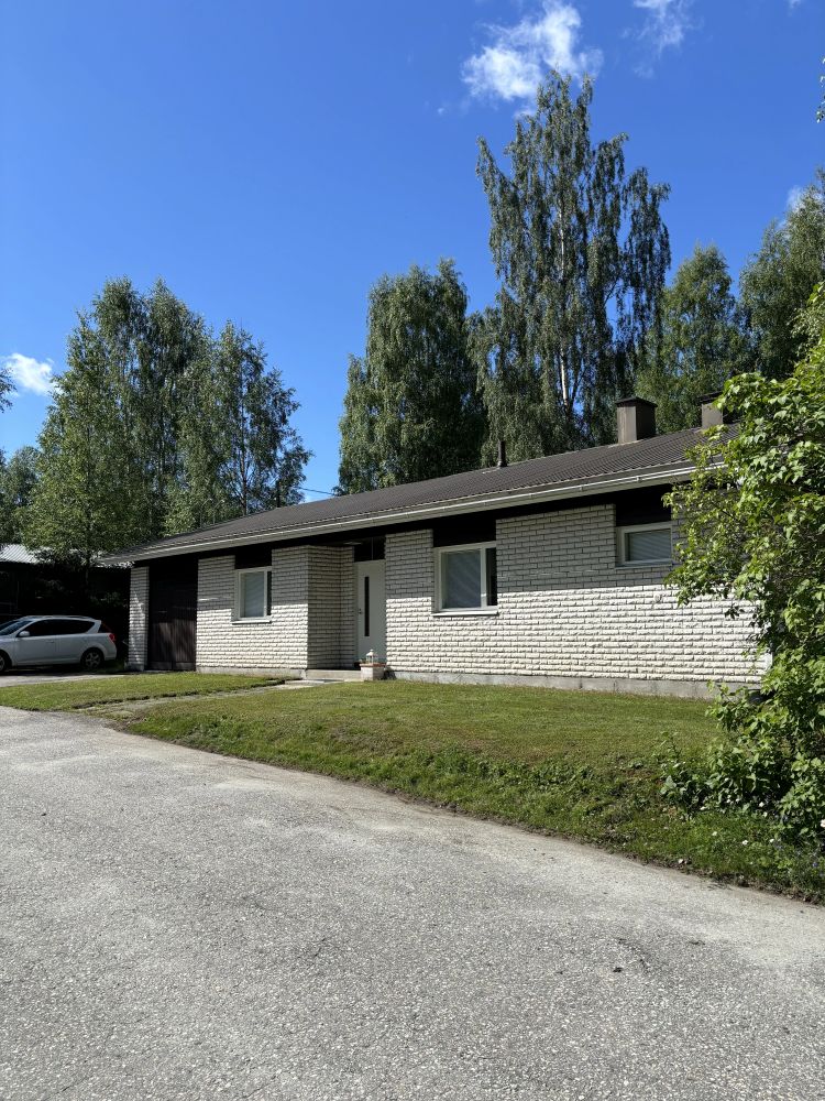 Casa en Lieksa, Finlandia, 157 m² - imagen 1