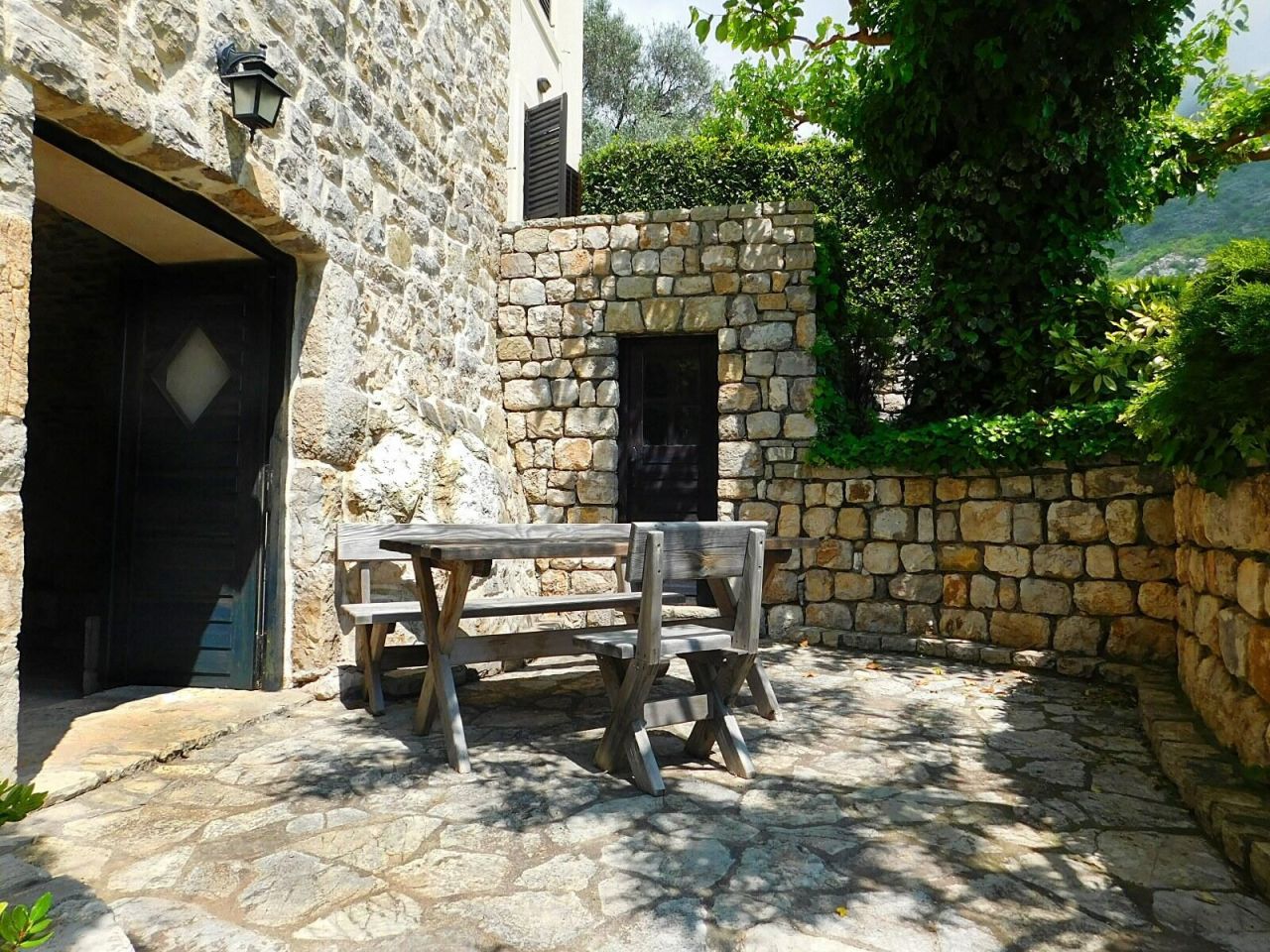 Casa en Budva, Montenegro, 349 m² - imagen 16