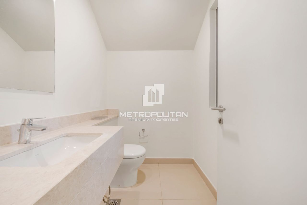 Townhouse in Dubai, UAE, 195 m² - picture 8