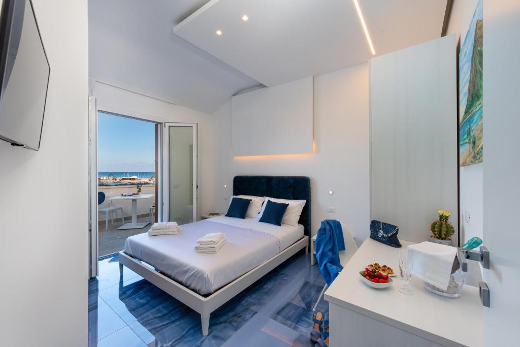Hotel en San Vito Lo Capo, Italia, 2 000 m² - imagen 1