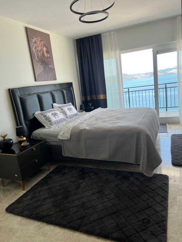Villa à Bodrum, Turquie, 250 m² - image 1