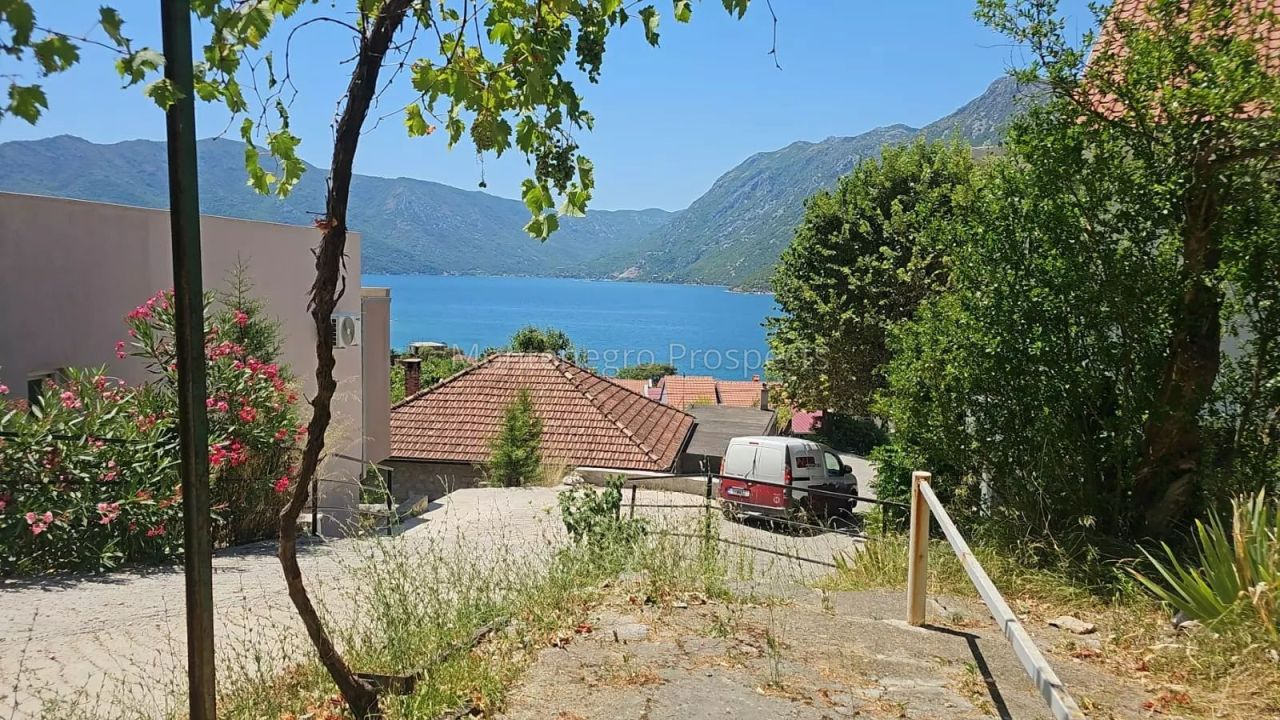 Casa a Risan, Montenegro, 50 m² - foto 5