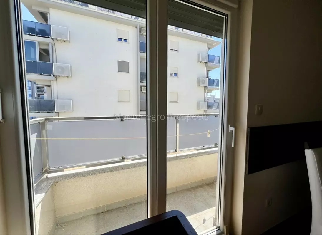 Apartamento en el Bar, Montenegro, 95 m² - imagen 9