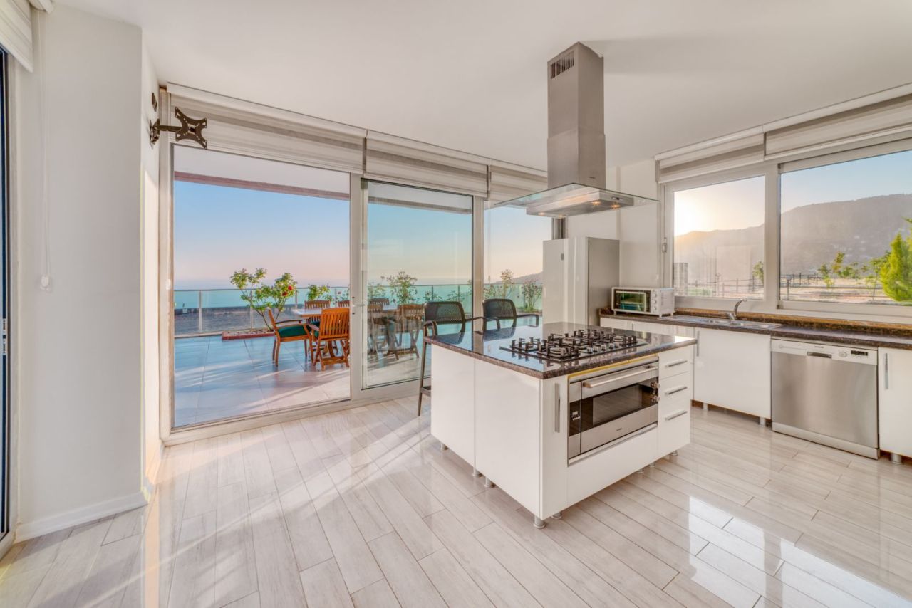 Villa in Alanya, Turkey, 300 m² - picture 10