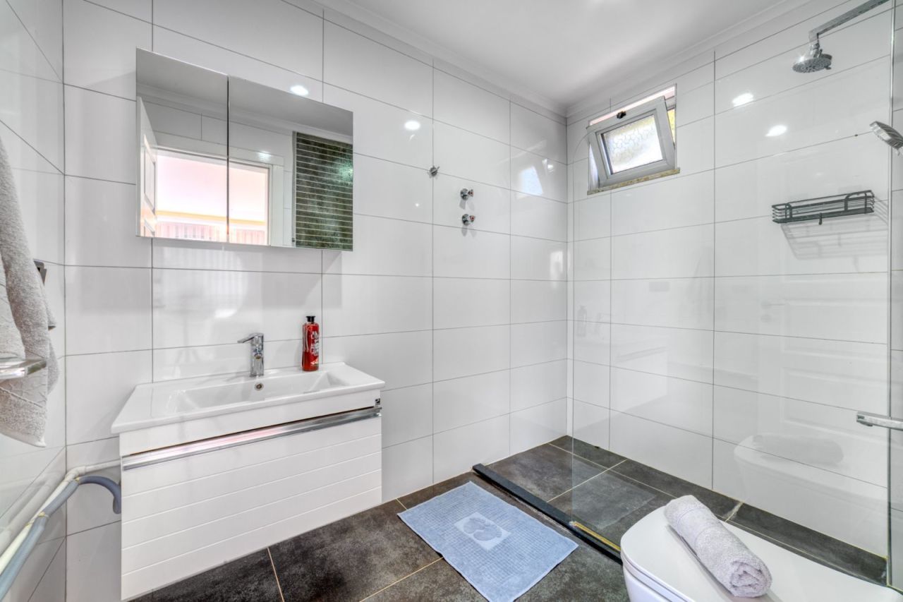 Villa in Alanya, Turkey, 300 m² - picture 17