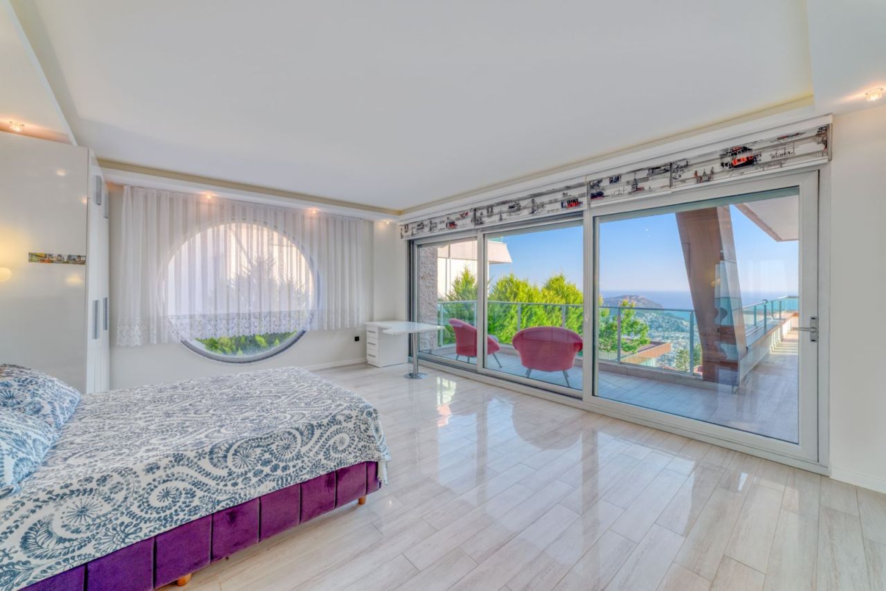 Villa in Alanya, Turkey, 300 m² - picture 14