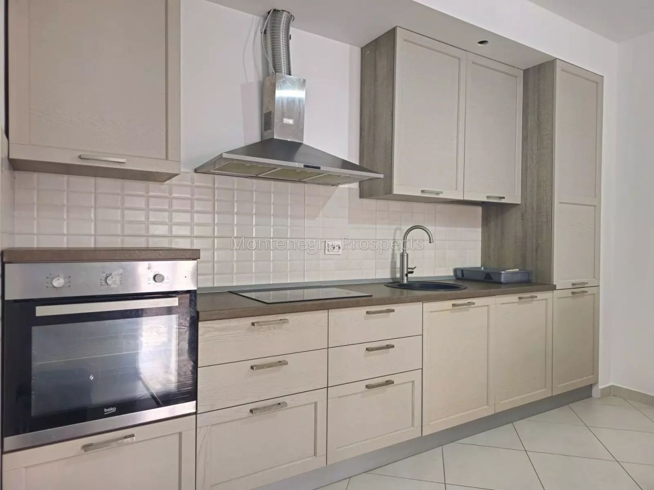 Apartment in Becici, Montenegro, 48 m² - Foto 1