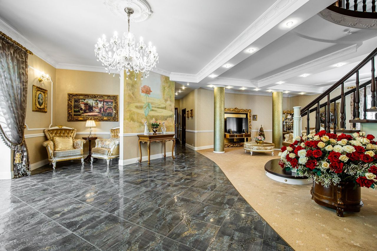 Cottage Tarasovo, Belarus, 443.2 m² - picture 9