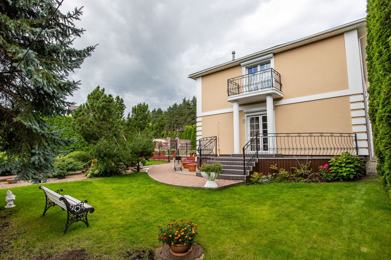 Cottage Tarasovo, Belarus, 443.2 m² - picture 17