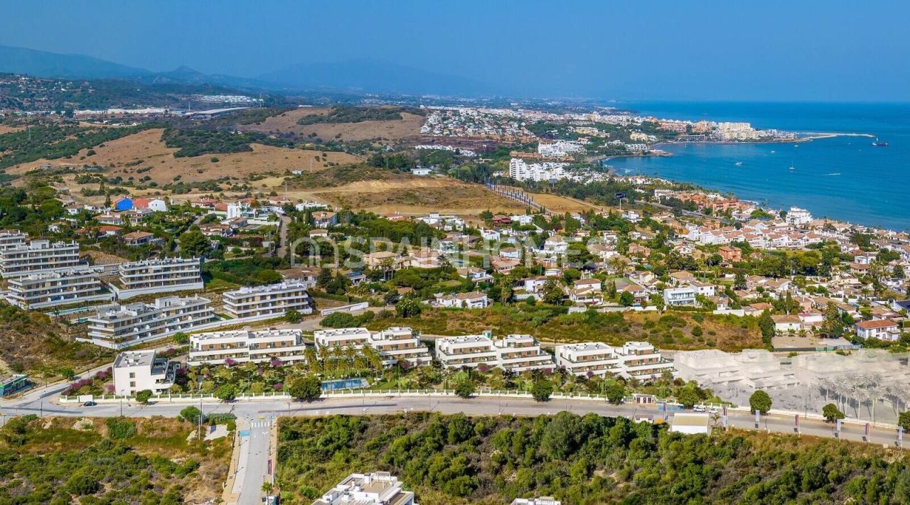 Apartment in Estepona, Spanien, 103 m² - Foto 1