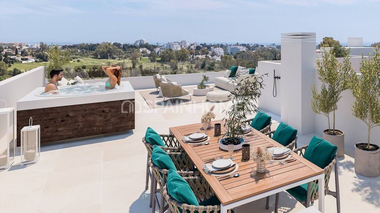 Apartment in Estepona, Spain, 116 m² - picture 3