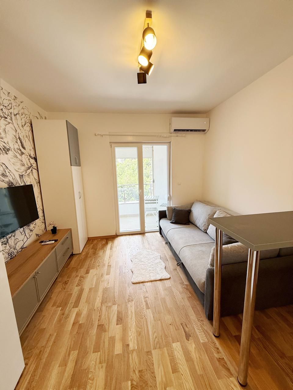 Apartamento en Becici, Montenegro, 24 m² - imagen 1