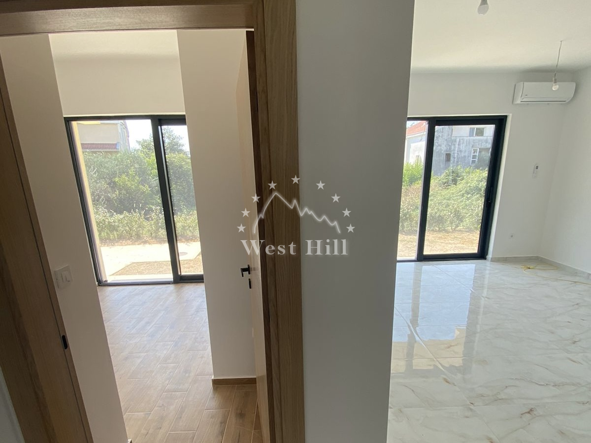 Hôtel à Tivat, Monténégro, 299 m² - image 6