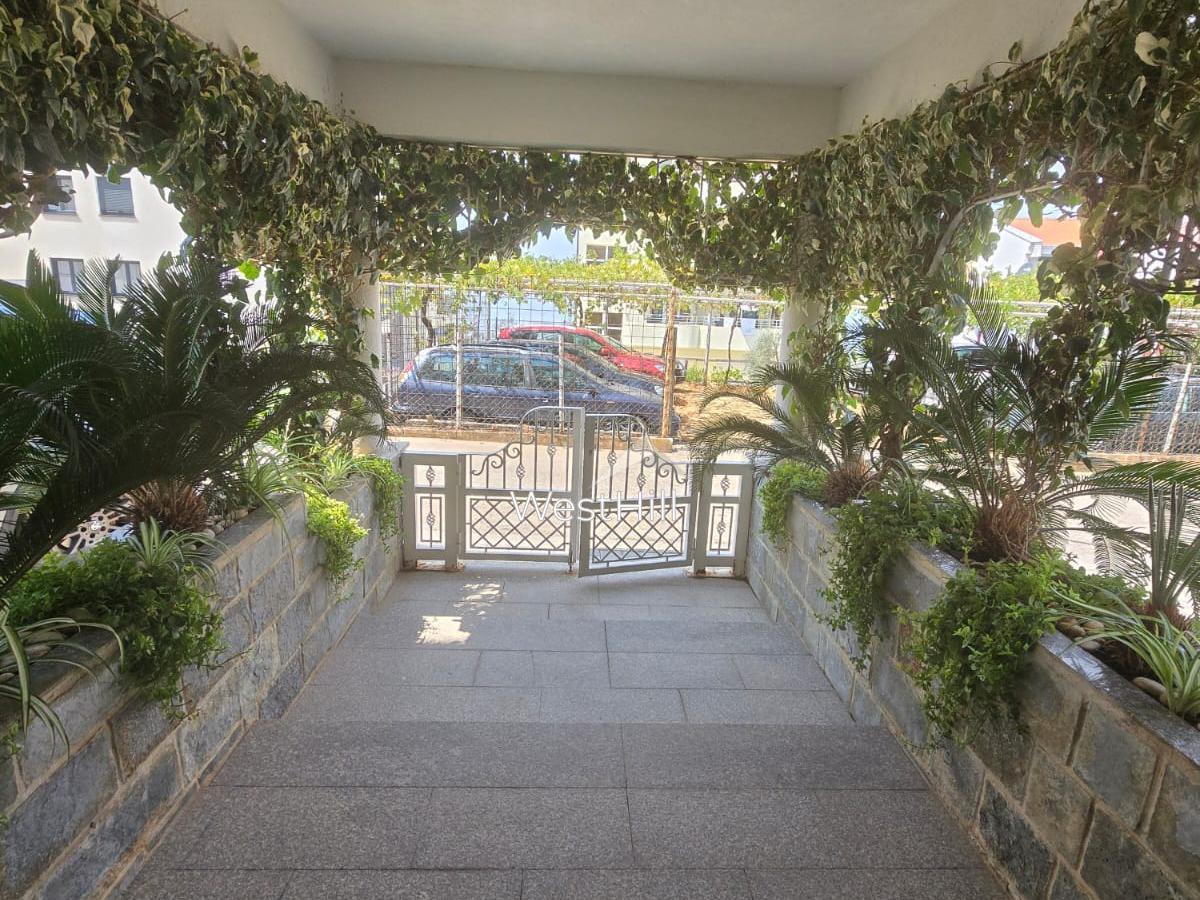 Appartamenti a Dobra Voda, Montenegro, 162 m² - foto 8