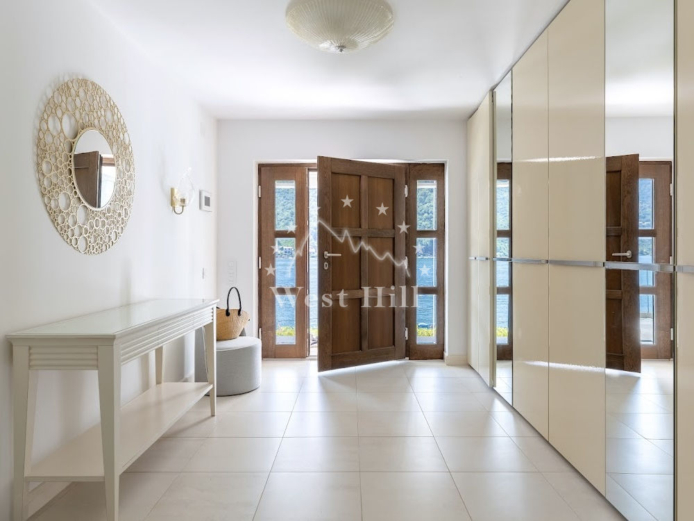 Casa a Lepetane, Montenegro, 423 m² - foto 9